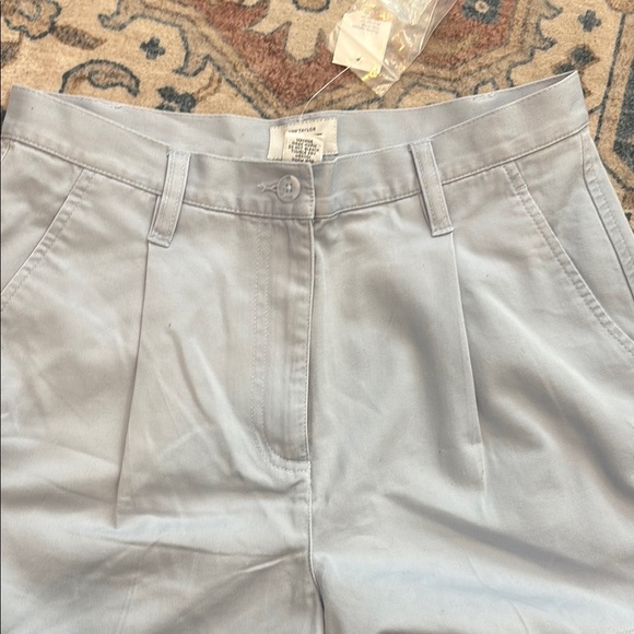 LOFT 8 Women's High Waist Light Blue Gray Shorts - Picture 5 of 9